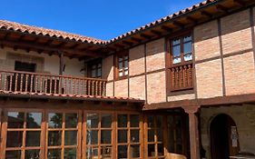 Posada La Casona de Los Güelitos